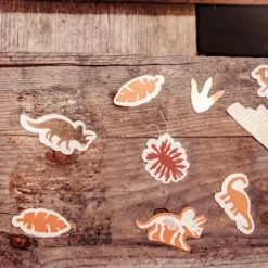 Discount 100 Confettis De Table Theme Dinosaure Theme D Co Baby Shower