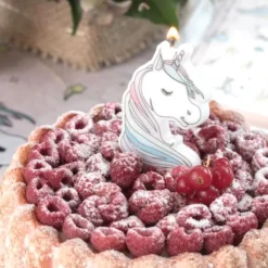New Bougie Anniversaire Fille Licorne 4.7 X 7.5 Cm Theme Licorne