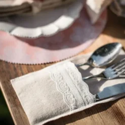 Outlet Porte Couvert En Lin Et Dentelle Naturel X 4 Pi Ces Theme Dentelle